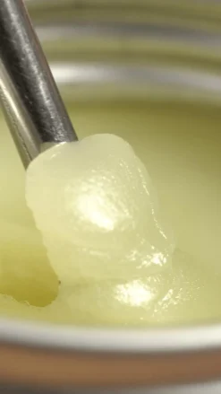 Baume multi-usages au CBD