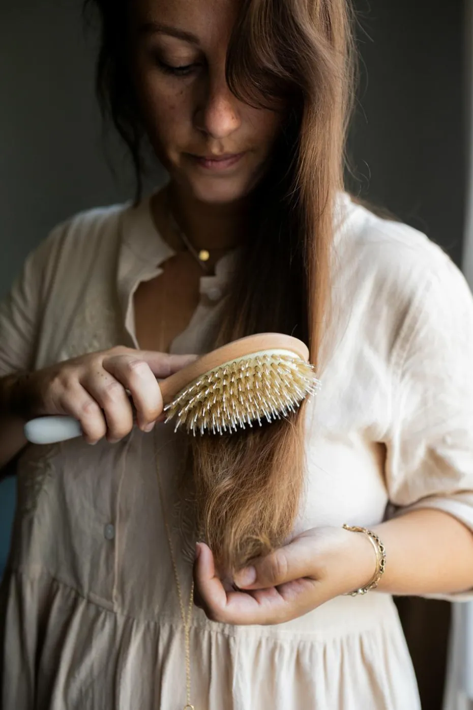 Brosse démêlante en nylon et soies de sanglier
