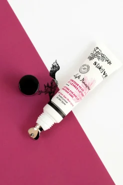 Contour des yeux et lèvres liftant