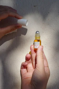 Contour des yeux soin lissant aux fleurs