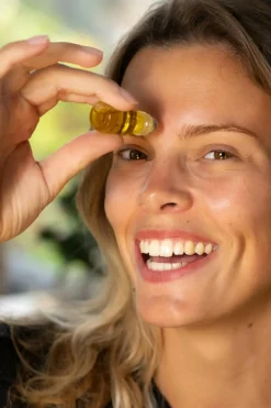 Contour des yeux soin lissant aux fleurs