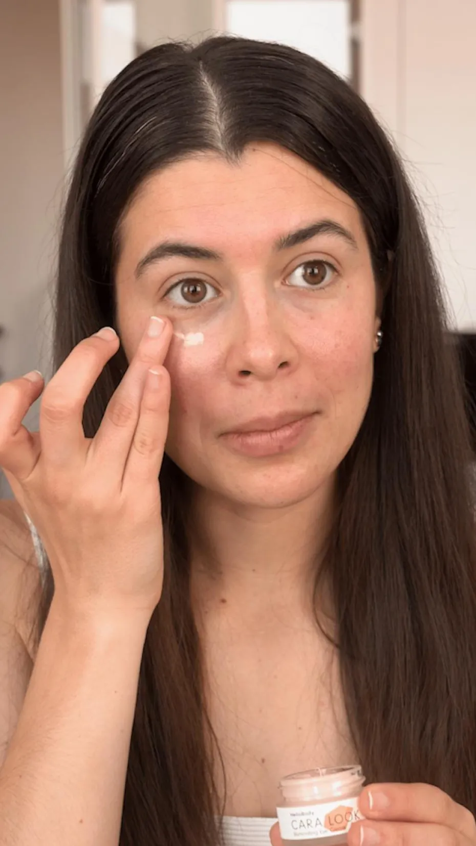 Crème contour des yeux illuminatrice Cara Look