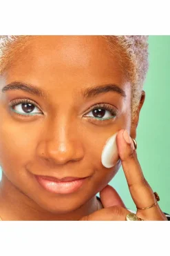 Crème revitalisante à la vitamine C Aqua Bomb