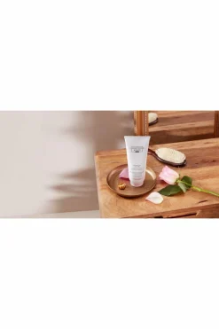 Démêlant volume aux extraits de rose