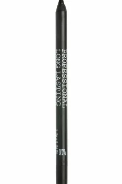 Eyeliner noir regard intense noir