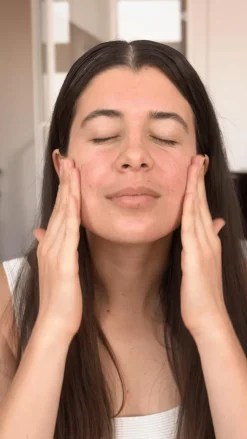 Fluide visage hydratant Rose Velvet