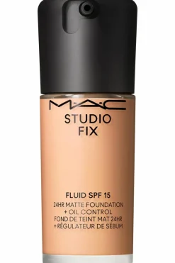 Fond de teint mat Studio Fix SPF15