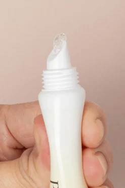 Gloss hydratant à l’acide hyaluronique