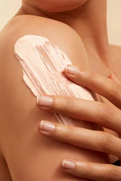 Gommage exfoliant effet peau neuve