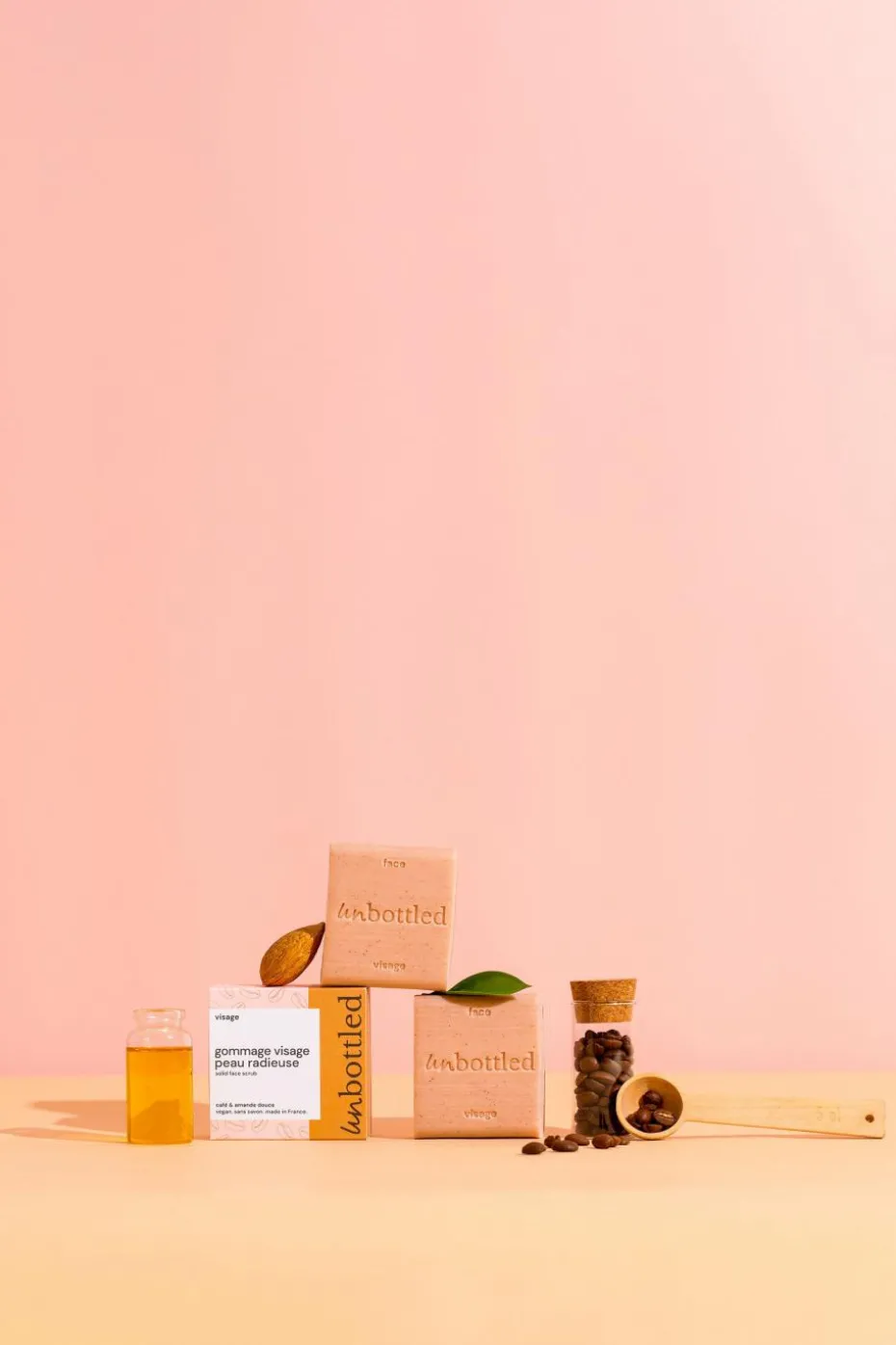 Gommage visage solide peau radieuse