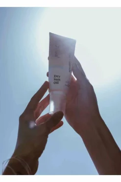 Huile solaire sèche minérale corps SPF30