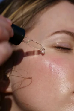 Huile visage précieuse revitalisation intensive – Elixir de Pen Lan