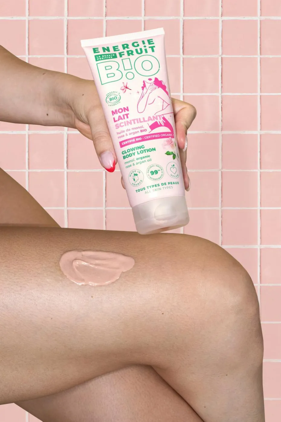 Lait corps scintillant au monoï rose