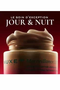 Le soin d’exception jour & nuit Merveillance Lift