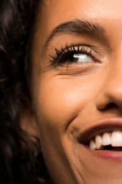 Mascara noir Définition & Longueur naturel & vegan