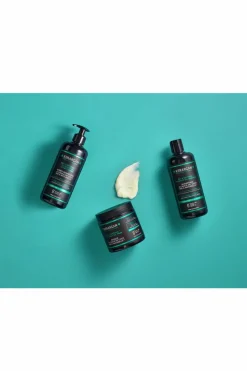 Masque capillaire hydratant à l’huile de coco