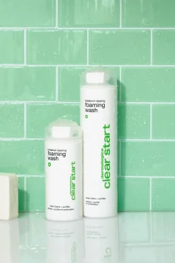 Mousse nettoyant anti-imperfection Breakout Clearing Foaming Wash