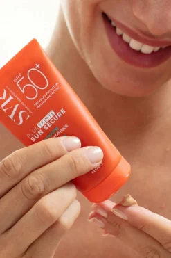 Mousse solaire visage Sun Secure SPF50+