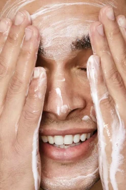 Nettoyant moussant visage doux