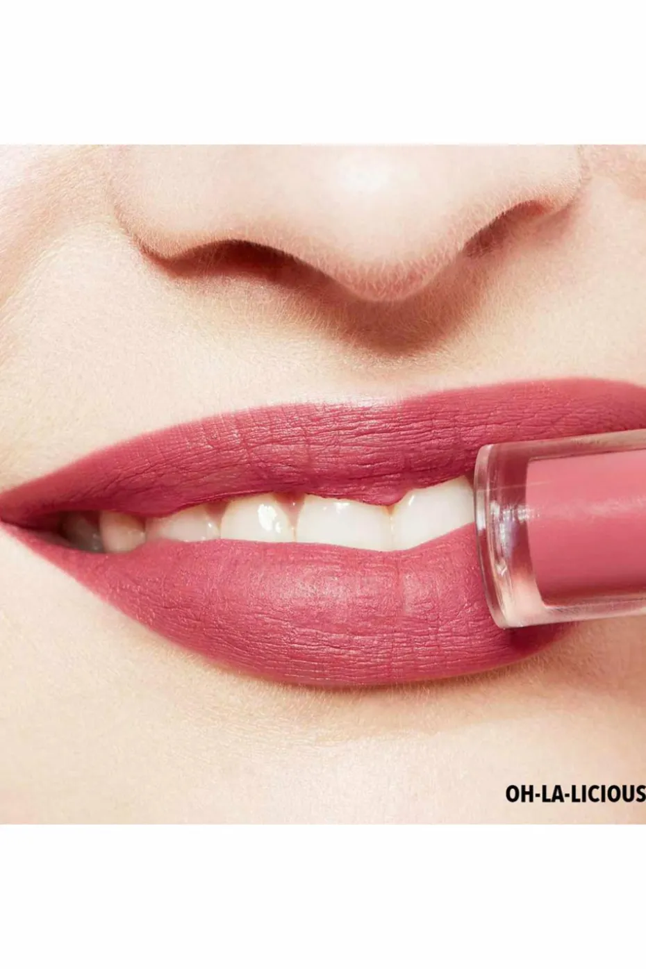 Rouge à lèvres liquide semi-mat