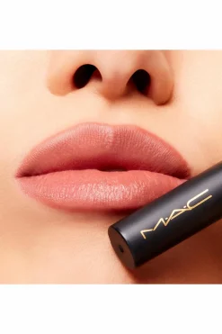Rouge à lèvres mat poudré Powder Kiss Velvet Blur Slim Stick