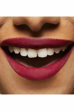 Rouge à Lèvres Powder Kiss