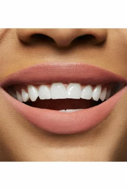 Rouge à Lèvres Powder Kiss