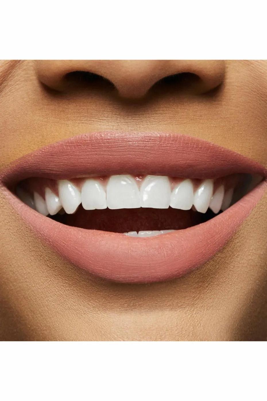 Rouge à Lèvres Powder Kiss