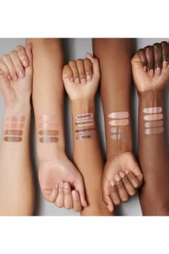 Rouge à lèvres satiné hydratant Macximal Sleek Satin