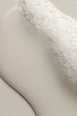 Shampoing brillance à l’huile de Roucou OI