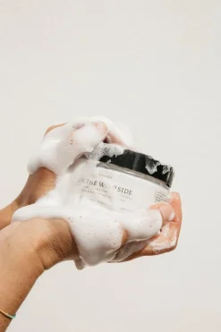 Shampoing exfoliant cuir chevelu