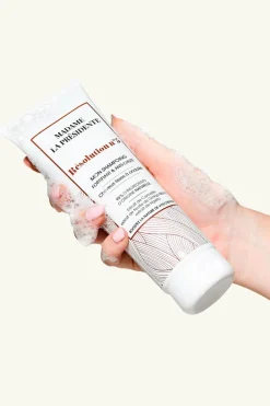 Shampoing fortifiant anti-chute cheveux lisses à bouclés Résolution N°5