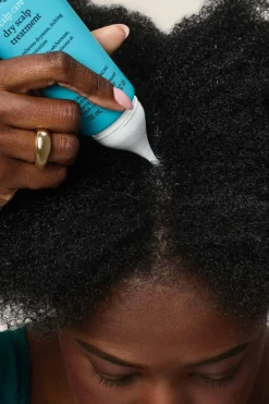 Soin du cuir chevelu sec