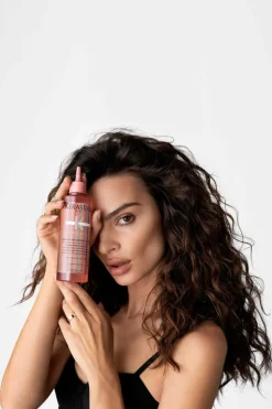 Soin haute brillance cheveux colorés Acide Chroma Gloss