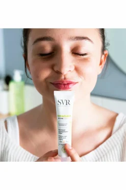 Soin teinté intensif unifiant boutons, points noirs, anti-marques Sebiaclear