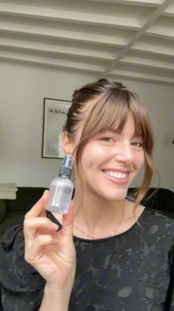 Spray fixateur maquillage