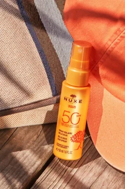 Spray fondant visage et corps haute protection SPF50 Nuxe Sun