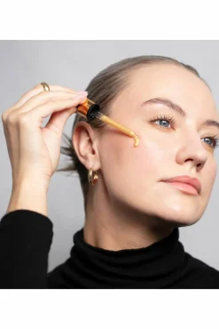 Sérum à la vitamine C & à l’acide hyaluronique végétal Glow Ritual