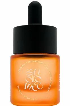 Sérum illuminateur à la carotte et vitamine E