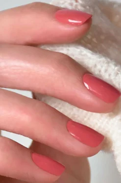 Vernis semi-permanent Green Flash Les roses